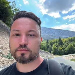 Антон Bikk87